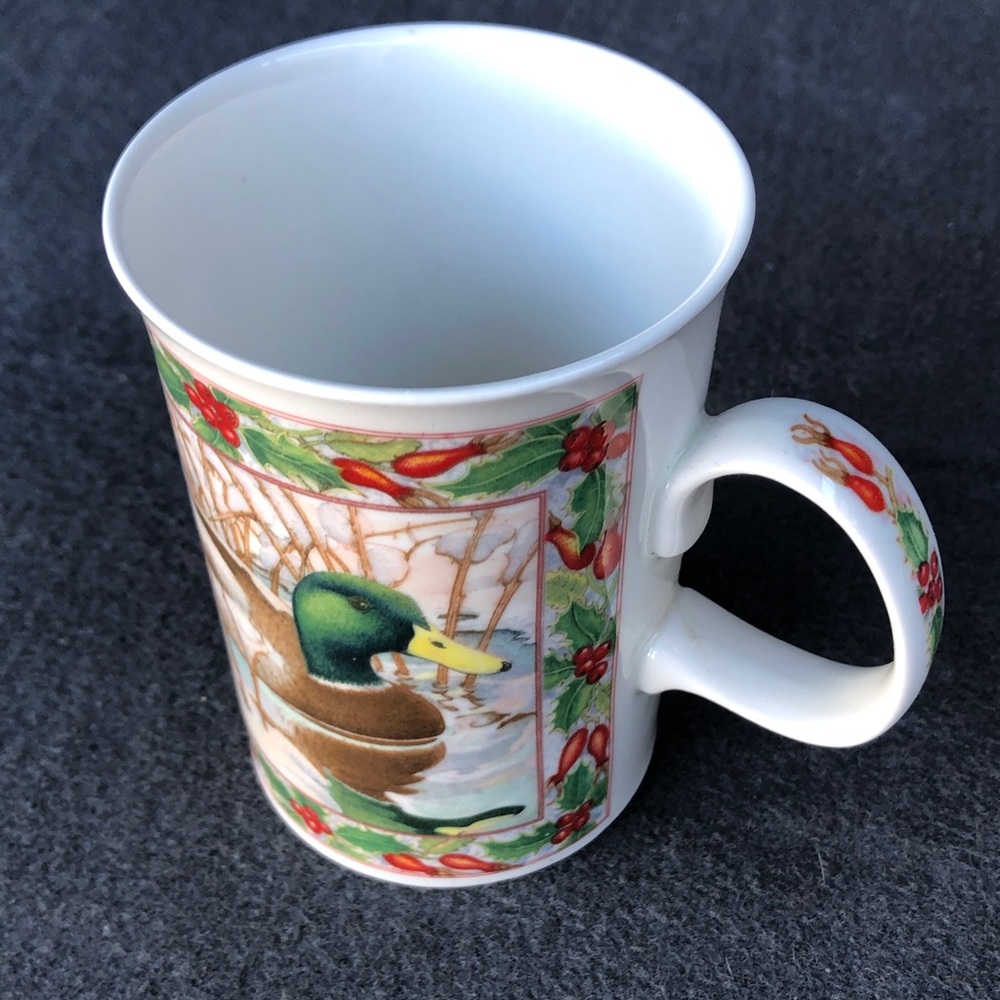 Dunoon Fine Bone China Christmas Birds Designed by Richard Partis Ducks Mug